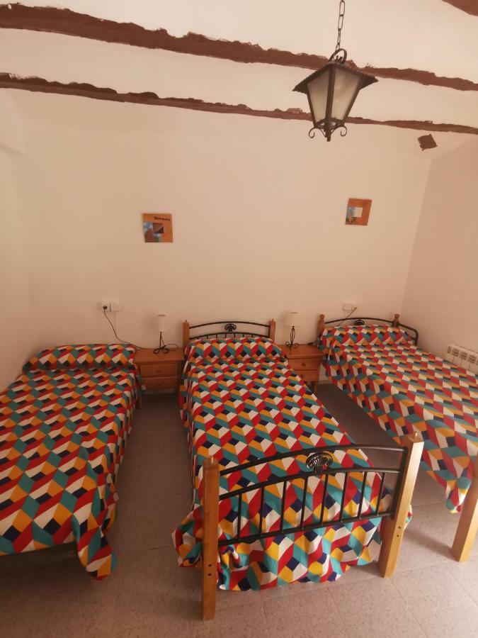 Casa Rural Y Albergue Tormon Exterior photo